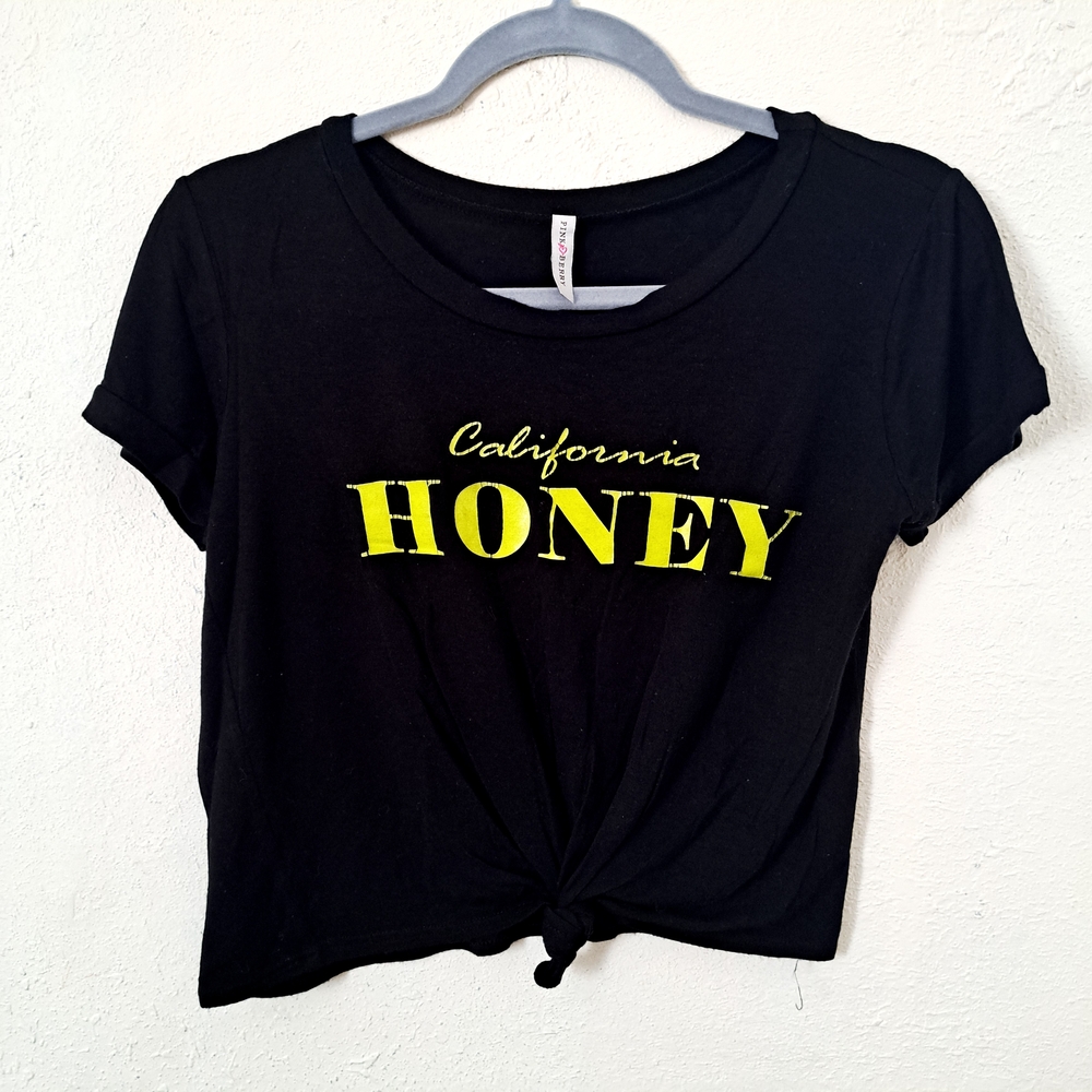 Black Graphic Knot-Front Tee